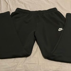 Men’s Nike Sweatpants (Black). Size Large, Great Condition!